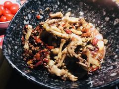 -哥老官重庆美蛙鱼头(宝山龙湖店)
