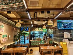 -云阿蛮云南生烫牛肉米线(奉贤路店)