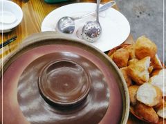 -广味炭炉鸡煲(宝业路分店)