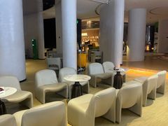 -涨巢·潮玩水疗局