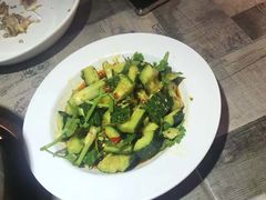 -鸣牌鸡煲(大岭山店)