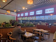 大堂-成都风味小吃(成都东站店)