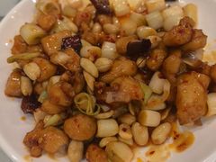 -鑫巴蜀小镇 · 水煮鱼专研店(玉桥店)