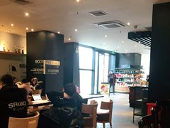 大堂-星巴克臻选(上海长风大悦城店)