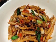 -味上湘菜馆(岳麓山店)
