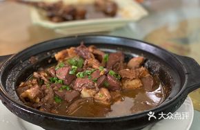Pork Blood and Offal Hot Pot