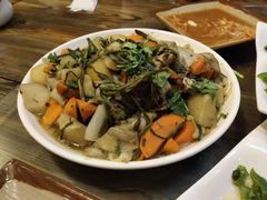 -萨宁音登锡伯风味餐厅(一楼店)