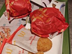 -麦当劳(展览路店)