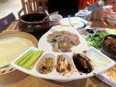 -满园烤鸭·春饼(抚顺万达店)