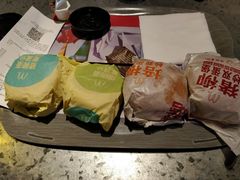 -麦当劳(新王府井店)