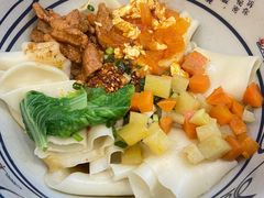 -陇上秦轩西安biangbiang面(朝龙汇店)