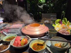 -菌自由丨野生菌火锅特色庭院餐厅(丽江古城店)