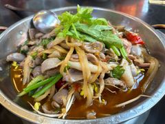 鸡杂毛血旺-胖娃古镇鸡杂·黑金冠(磁器口总店)