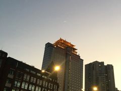 -上海西藏大厦万怡自助餐厅(徐汇店)