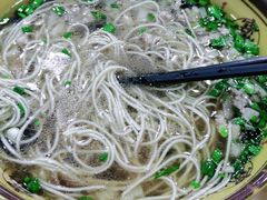 -老陆稿荐(西中市店)