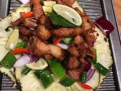 -老滇山寨•云南特色菜•地方菜•民族风情歌舞表演(金碧店)