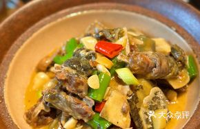 Sichuan-style Stewed Turtle with Chili