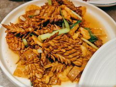 爆炒腰花-闫府私房菜·百年鲁菜(恒隆店)