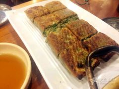 金枪鱼泡菜汤-金北顺大锅家(신사본점)
