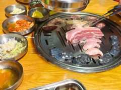 -缸桶屋韩国料理·全程帮烤(泰禾店)