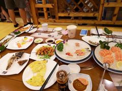 -青瓦餐厅·生鱼片·韩园烤肉(西塔店)