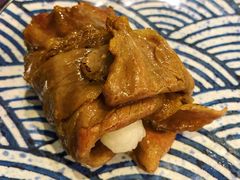 铺天盖地顶级澳牛肉火焰寿司-仙隐小鹿中華の日料(正弘城店)