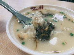 黄鱼小馄饨-顶巧鸡汤馄饨(虹口总店)