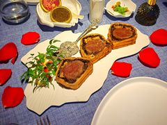 -弦月窗LUNETTE BY AMANDA(复兴路店)