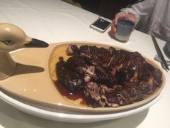 -八府香鸭·啫啫煲(华山路店)