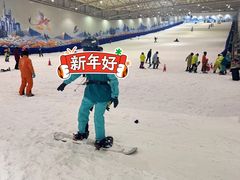 -乔波室内滑雪场