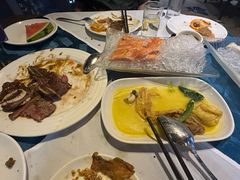 -世贸旋转自助餐厅(360°高空观景店)