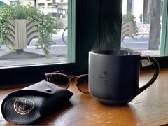 -星巴克(武康路店)