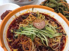 -三姐妹冷面馆(保卫路店)