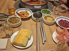 -巴奴毛肚火锅(龙湖锦艺城店)