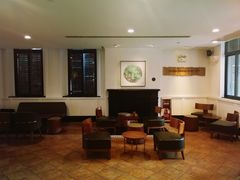 大堂-星巴克臻选(广州沙面店)