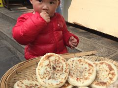 -眼镜粑粑
