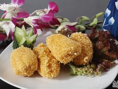 炸芝士三文鱼卷-松子日式料理(东朝阳路店)