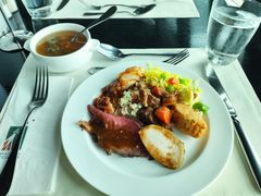 -澳门旅游塔360°旋转餐厅(南湾湖广场店)