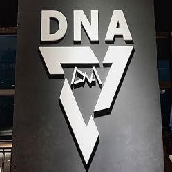 -DNA舞室