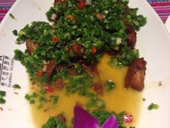 -香巴拉云南餐厅(华莱坞店)