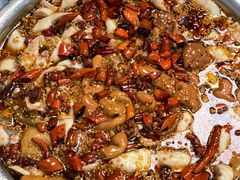 酸菜鱼-黑皮酸菜鱼(三山街店)