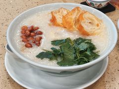 荔湾艇仔粥-点都德(龙之梦店)