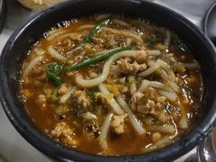 小锅鲜肉米线-泓0871臻选云南菜·味庄