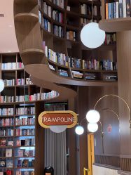 -奈尔宝家庭中心·亲子餐厅(鄞州万达店)