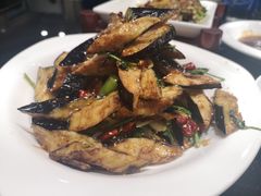 风味茄子-梅飞酒家(名辉豪庭店)