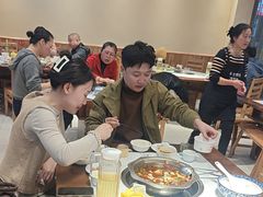 -乡土特色.冷锅鱼.牦牛肉汤锅