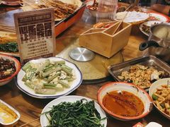 -冶建镜子·老南昌大排档·江西虾王(总店)