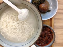 -阿莉餐厅(枣阳路店)