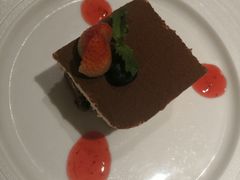 -Erman岩烧牛排(虹桥南丰城店)