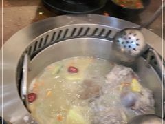 -阿二骨煲(新天地店)